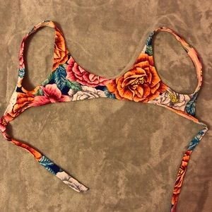 Floral bikini top
